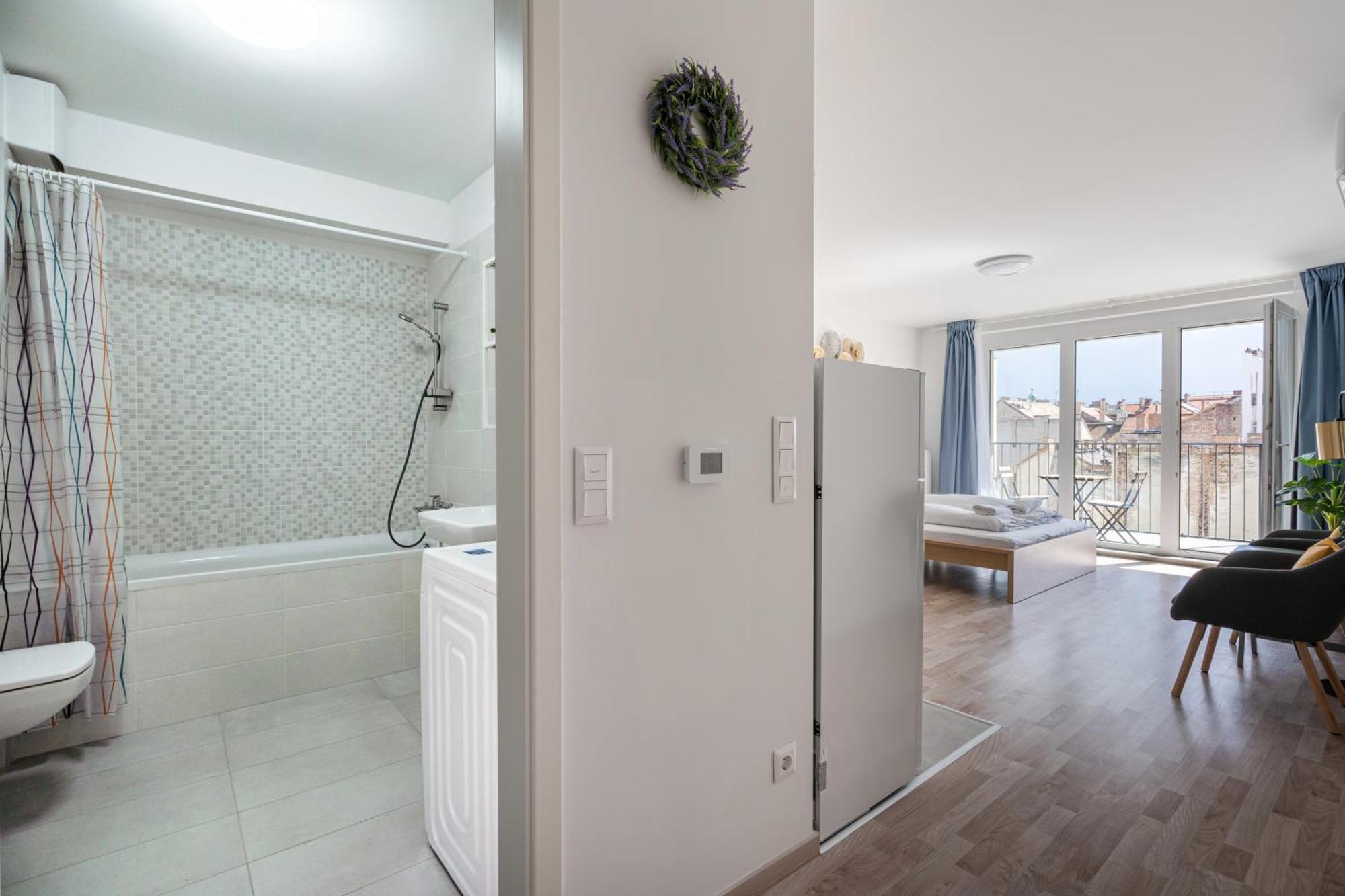 River Sunshine Apartment *